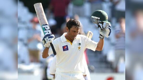 Pakistan ignore Younis Khan for Champions Trophy