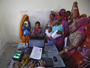 Now Aadhaar card to serve as age proof Now Aadhaar card to serve as age proof