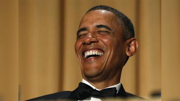 Obama pokes fun at critics, media at annual press dinner
