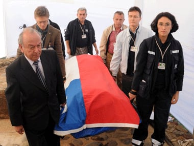 Neruda's body being exhumed. AFP.