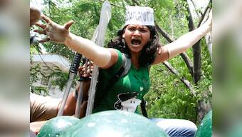 Delhi rape: ACP who slapped protester finally booked 