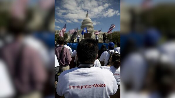 US immigration reform: More green cards, but none for siblings, adult children