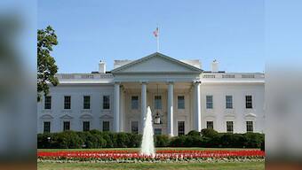 Man charged with bomb threat at White House