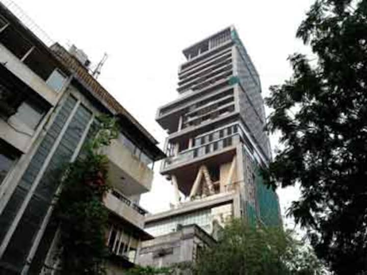 Fire at Mukesh Ambani's Antilia building in south Mumbai; 3 fire engines on spot, no injuries