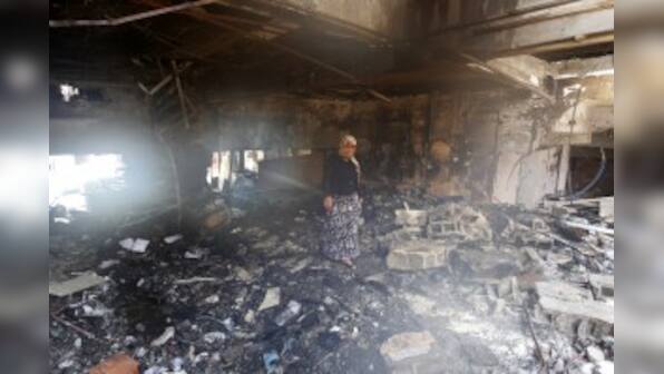 Turkey locks Syria border crossing after twin bombings