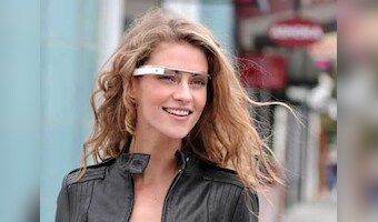 Google Glass gets an update: Google Plus feature, battery improvements