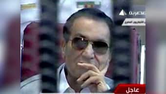 Egyptian court clears Mubarak-era officials of corruption 