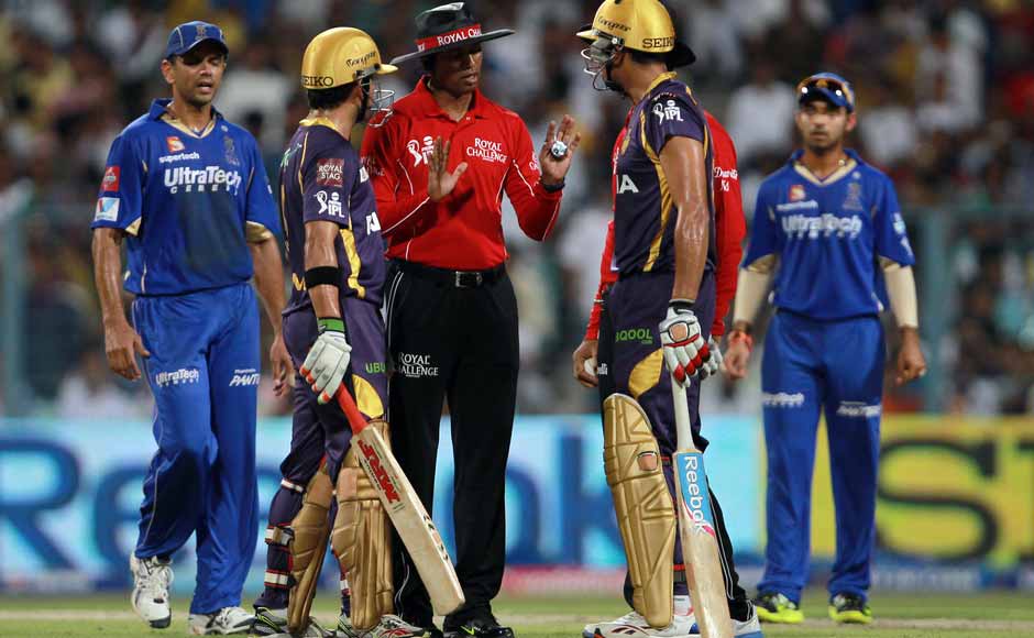 Shane Watson's glare at Bisla sparked things off, after which the batsmen said something to Dravid. Ajinkya Rahane also intercepted to calm down the situation. BCCI