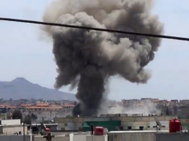 Syria regime unleashes artillery barrage on Qusair Syria regime unleashes artillery barrage on Qusair