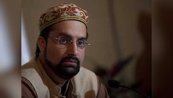 Blaming Pakistan for Kashmir unrest is 'worn out and half-witted': Mirwaiz Farooq