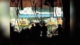 Explosion in Maharashtra state transport bus, 10 to 15 wounded