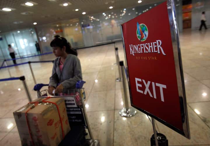 Diamonds worth Rs 4.5 cr stolen from Mumbai airport, probe initiated