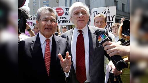 Former Goldman exec Rajat Gupta seeks re-trial in insider trading case