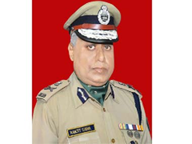 CBI director Ranjit Sinha: Accidental hero or insecure careerist? CBI director Ranjit Sinha: Accidental hero or insecure careerist?