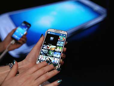 Samsung says it has shipped 10 mn Galaxy S4 units since April Samsung says it has shipped 10 mn Galaxy S4 units since April