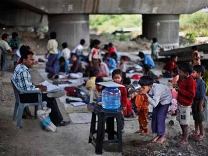 For Delhi's migrant children, a school under a bridge offers hope