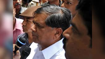 Karnataka Elections: Negative vote for BJP helped Cong, says Shettar