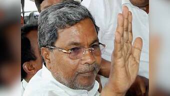  Deve Gowda, Kumaraswamy mutely watch Siddaramaiah's rise