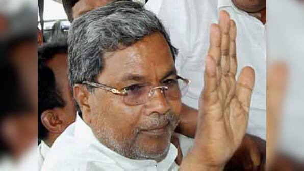  Deve Gowda, Kumaraswamy mutely watch Siddaramaiah's rise