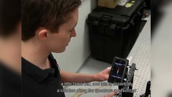 App and cradle system lets smartphone camera detect toxins, bacteria and more