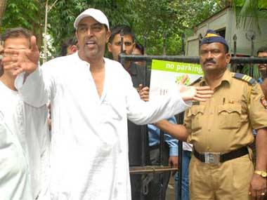 Actor Vindu Dara Singh arrested for links with IPL bookie Actor Vindu Dara Singh arrested for links with IPL bookie