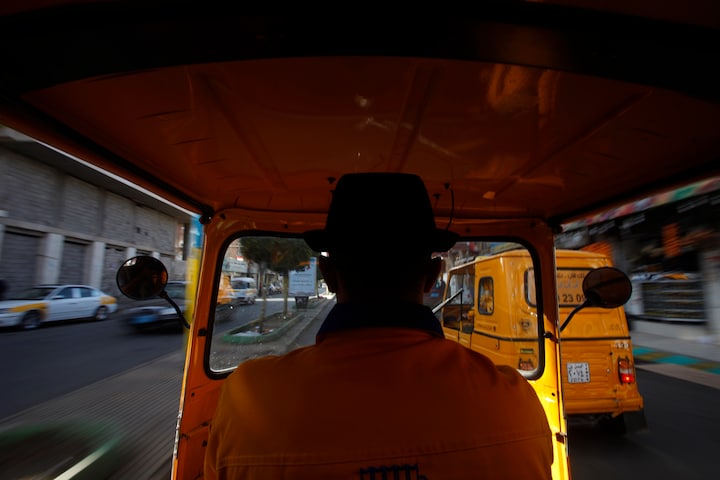 Chivalry, the Kerala police way: 'Ban auto drivers wearing rolled-up mundus' 