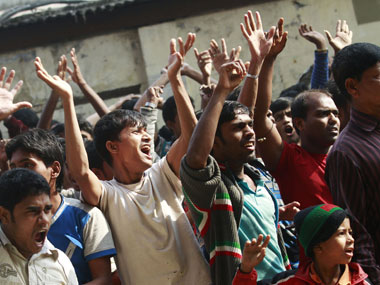 Tragedies keep stalking Dhaka, now 8 killed in a fire Tragedies keep stalking Dhaka, now 8 killed in a fire