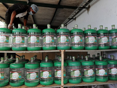 Plastic water bottles: Why we stopped caring about municipal water Plastic water bottles: Why we stopped caring about municipal water