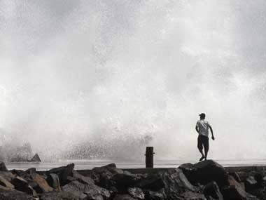 Alert sounded in Assam for cyclone 'Mahasen'