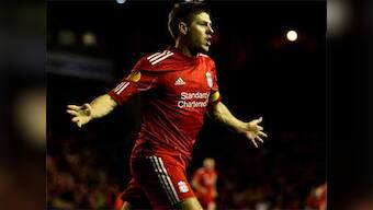 Liverpool's Gerrard to undergo shoulder surgery this week