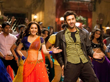 Madhuri Dixit turns 46, and Yeh Jawaani Hai Diwani celebrates with Ghagra  Madhuri Dixit turns 46, and Yeh Jawaani Hai Diwani celebrates with Ghagra