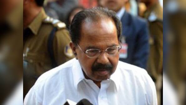 Congress will get a clear mandate in Karnataka: Veerappa Moily