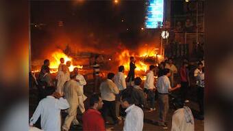 15 killed as blasts rip through two mosques in Pakistan