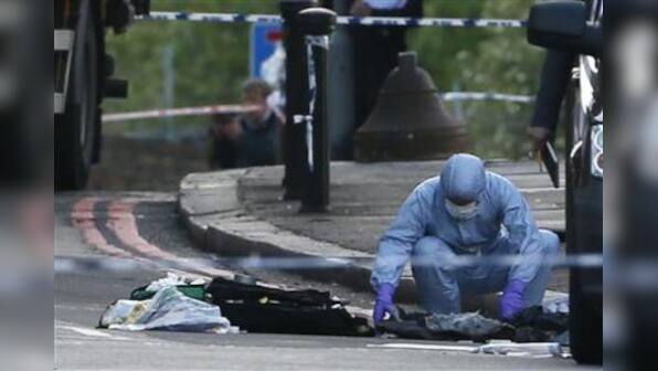 Rapper live tweets brutal attack on soldier in London