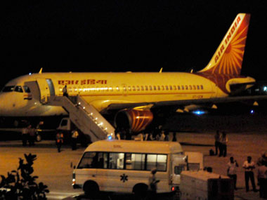 Sarabjit's body flown to Amritsar, post-mortem on Sarabjit's body flown to Amritsar, post-mortem on