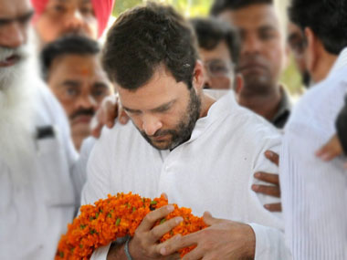 Rahul pays tribute to Sarabjit, offers condolences to family Rahul pays tribute to Sarabjit, offers condolences to family