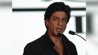 Shah Rukh Khan back on Twitter