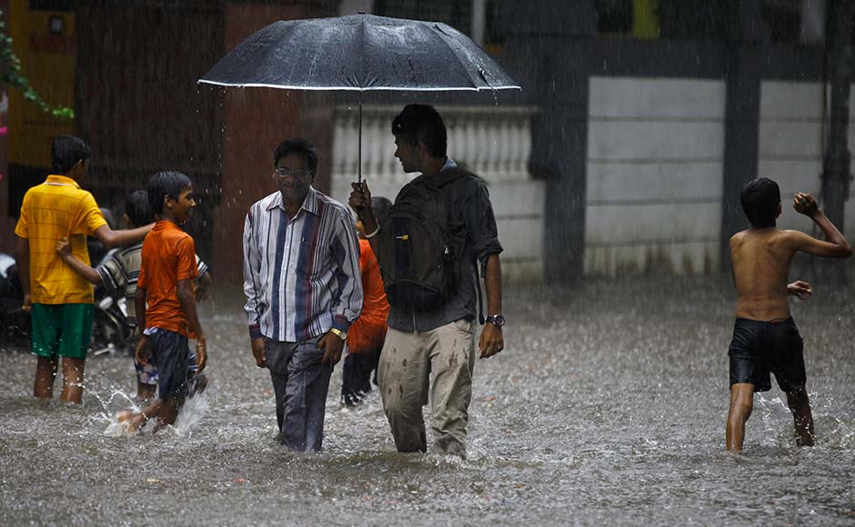 Images: Mumbai flounders as the monsoons hit - Photos News , Firstpost