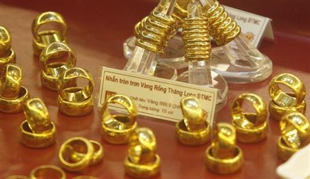 Gold is down and out, posts biggest quarterly loss since 1968 Gold is down and out, posts biggest quarterly loss since 1968