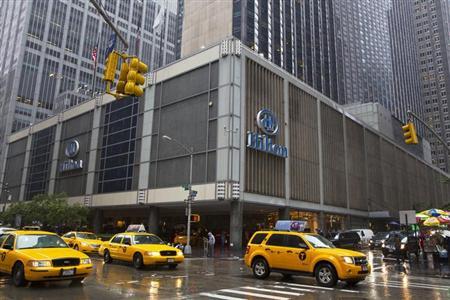 As guest habits change, New York hotel clears away room service As guest habits change, New York hotel clears away room service