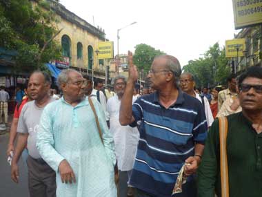 Occupy Kolkata: Notes from a noisy 'silent' march Occupy Kolkata: Notes from a noisy 'silent' march