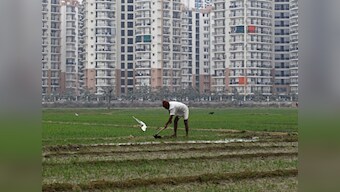 Optimistic World Bank sees 6.7% GDP growth for India by FY'15