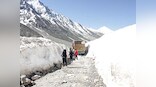 Himachal Pradesh continues to reel under cold wave conditions as state receives rain, snowfall for 4th day in a row