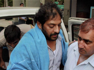 Air hostess suicide: Kanda's aide Chadha moves for bail Air hostess suicide: Kanda's aide Chadha moves for bail