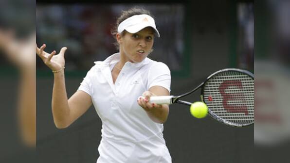 Home favourite Robson upsets Kirilenko at Wimbledon