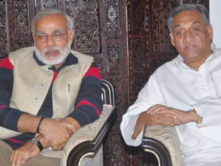 Uttarakhand floods: Why netas should stop playing politics Uttarakhand floods: Why netas should stop playing politics