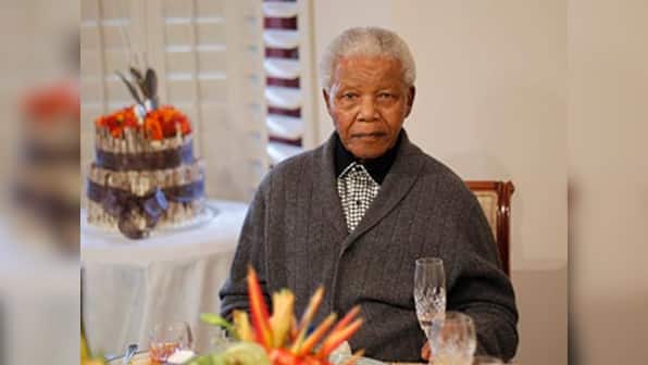Nelson Mandela in hospital 'prison', says bodyguard