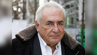 Ex-IMF chief Dominique Strauss-Kahn goes on trial for 'pimping'