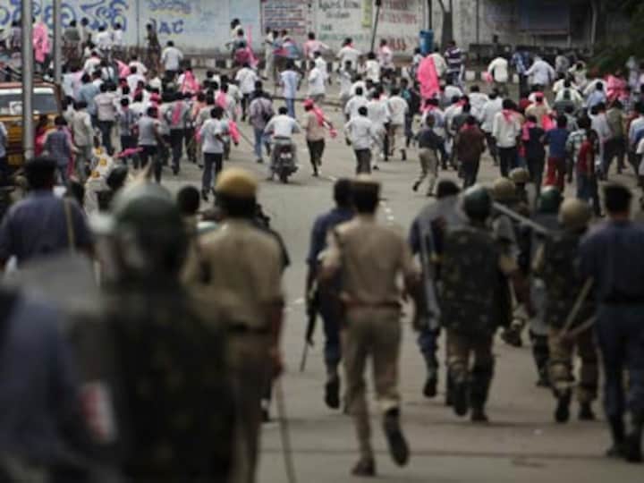 Telangana shutdown evokes mixed response in region