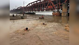 Yamuna starts receding in Delhi, still above danger mark